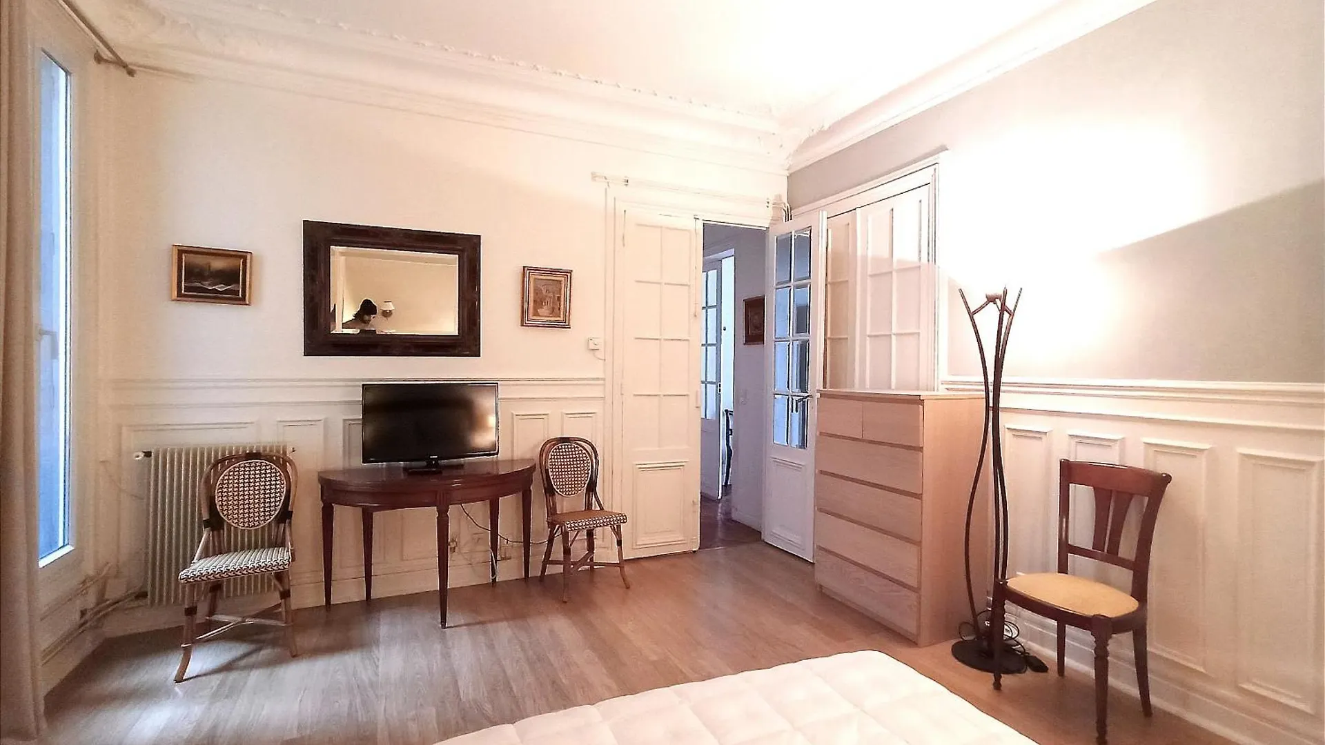 Bd De La Tour Maubourg - Paris 7 Apartment
