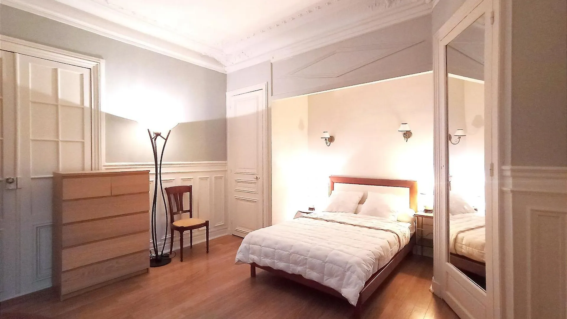 Bd De La Tour Maubourg - Paris 7 Apartment